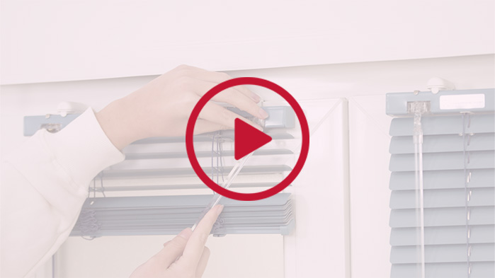 Video installation of roller blinds